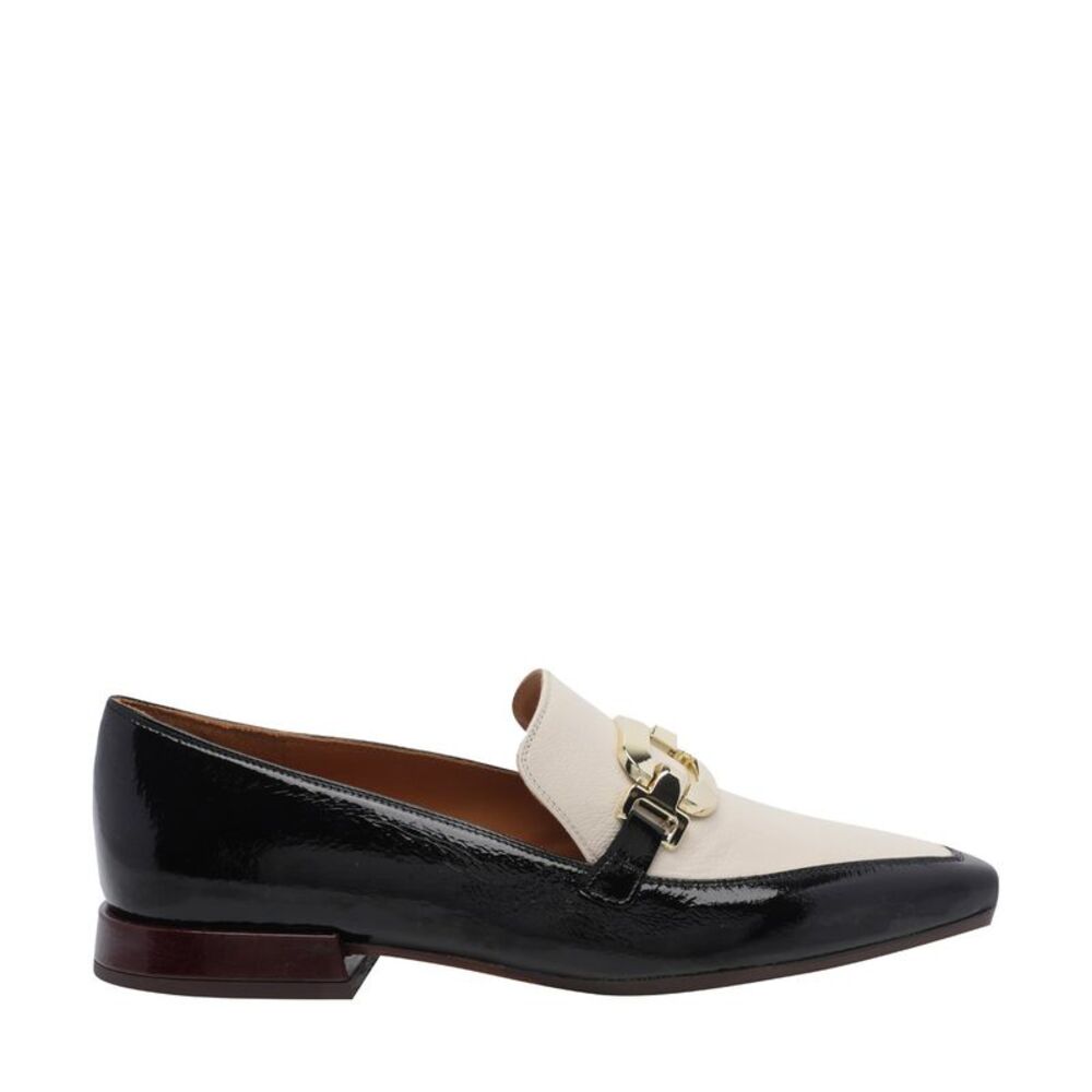 Chie Mihara Women Gildo Loafers